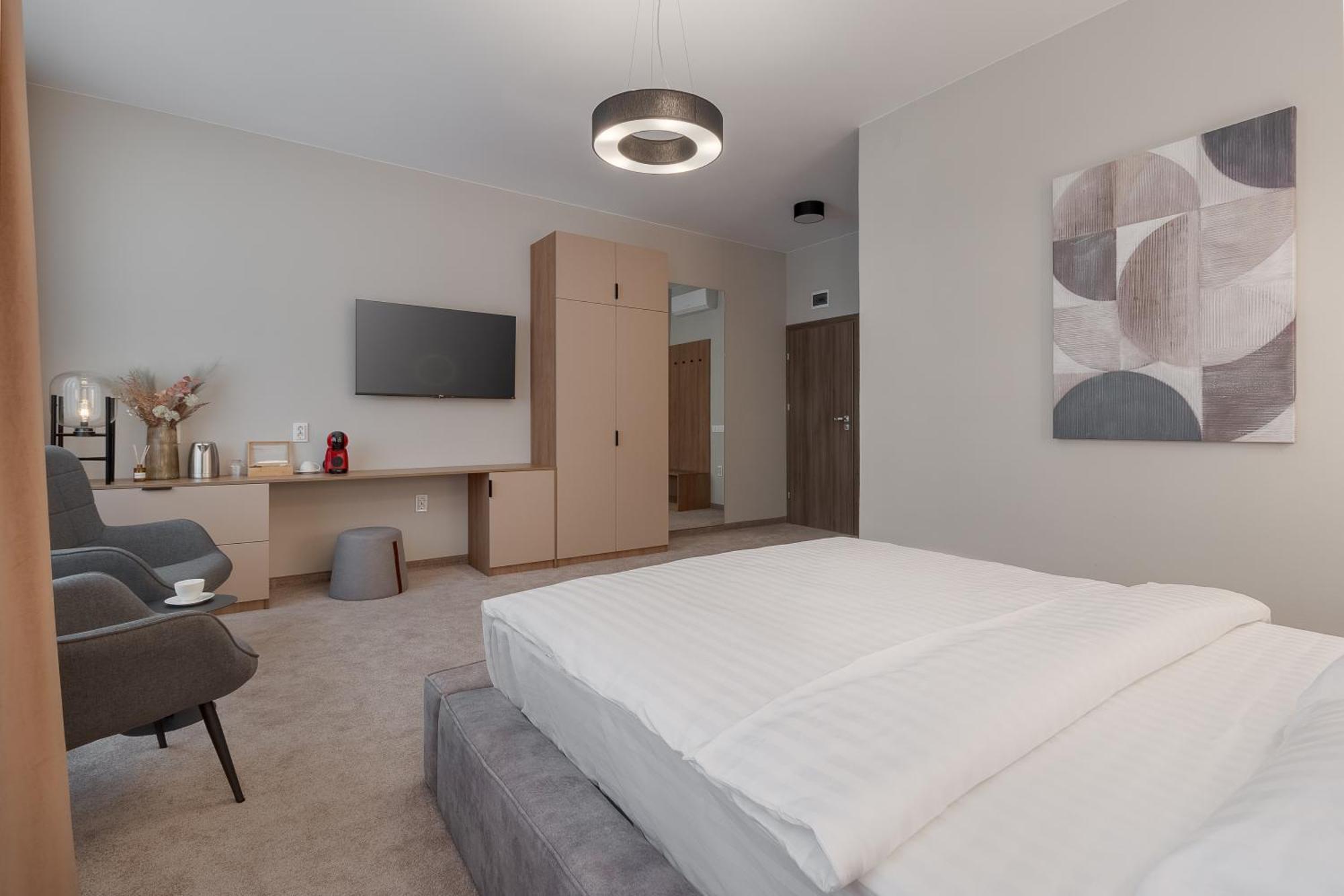 Oasis Rooms Oradea Eksteriør bilde