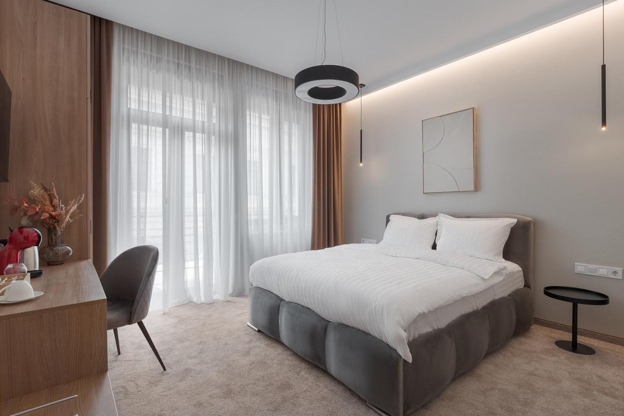 Oasis Rooms Oradea Eksteriør bilde